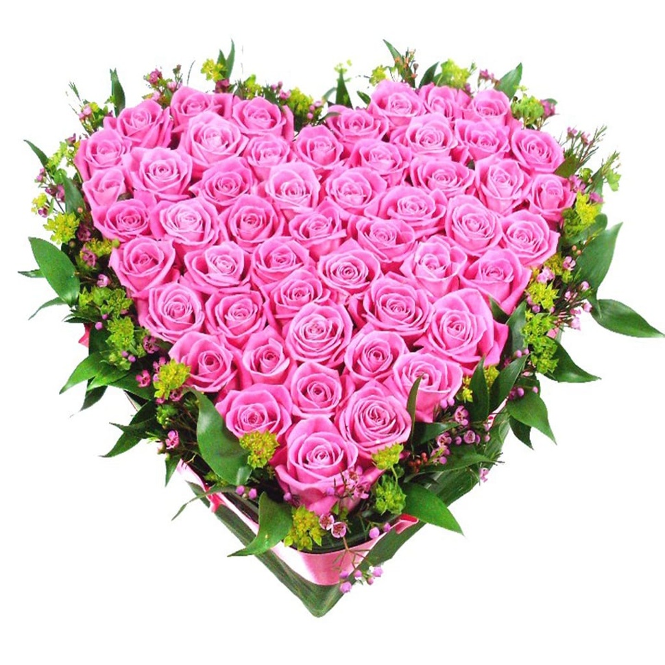 Сердце из розовых роз